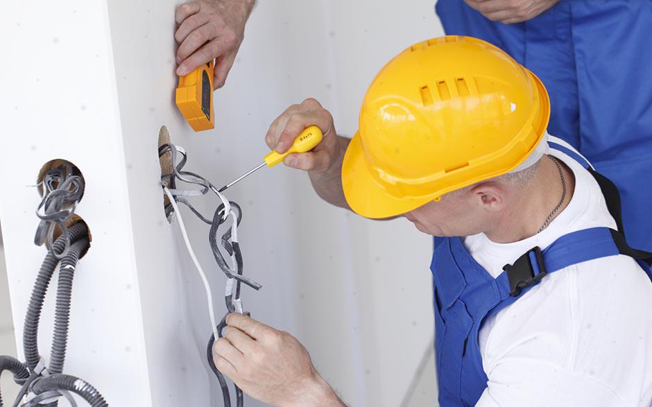 électricien maintenance Épône