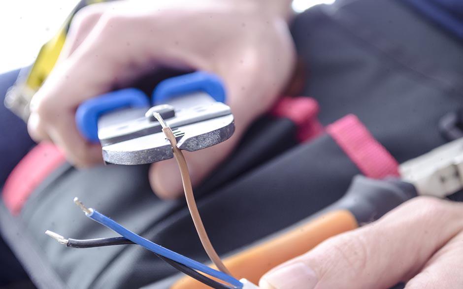 recherche travail électricien bâtiment Thiais